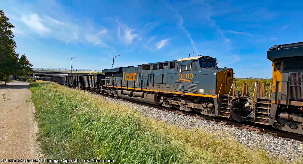 CSX 3200